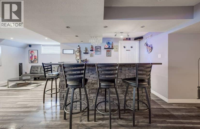 521 SNOWDROP Court — photo 28 of 40