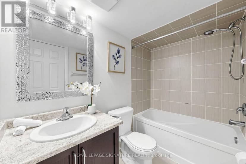 11 - 2441 Greenwich Drive — photo 23 of 29