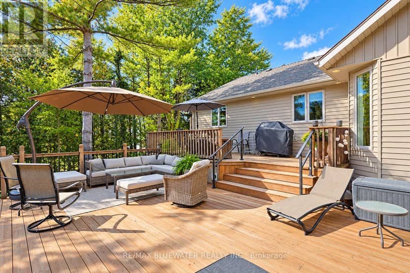 9879 Leonard Street — photo 40 of 40