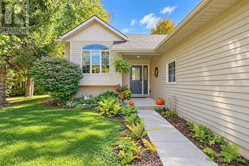 9879 Leonard Street, Lambton Shores, photo 8