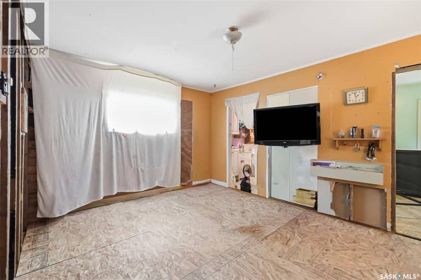 450 Y Avenue S, Saskatoon, photo 3