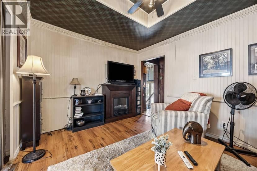 1363 Main Street — photo 11 of 30