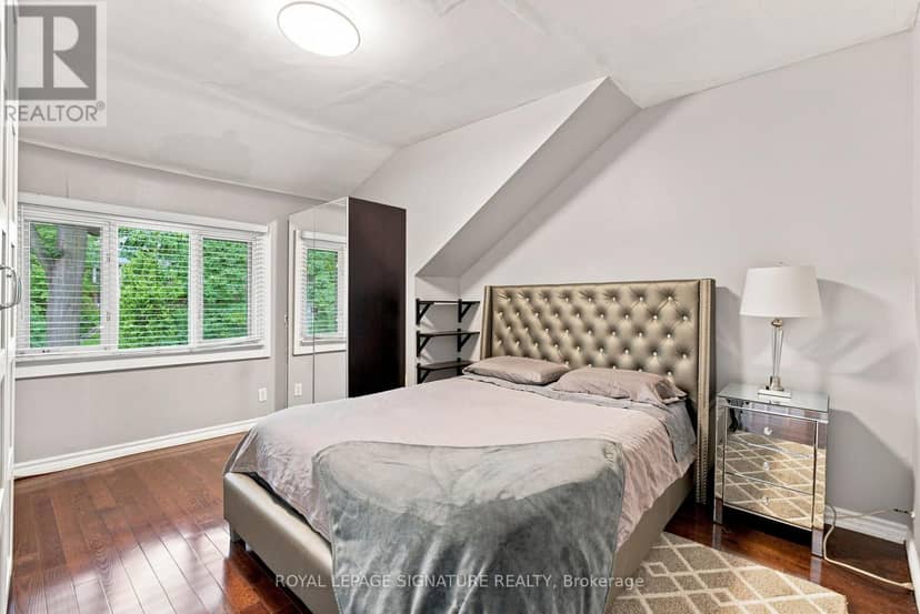 35 Regal Road — photo 17 of 39
