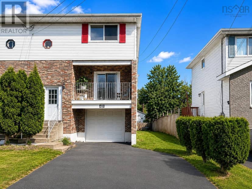 17 Sugar Maple Drive — photo 1 of 25