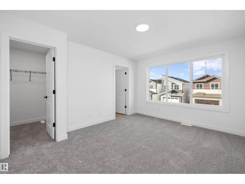 4207 63 ST — photo 31 of 40