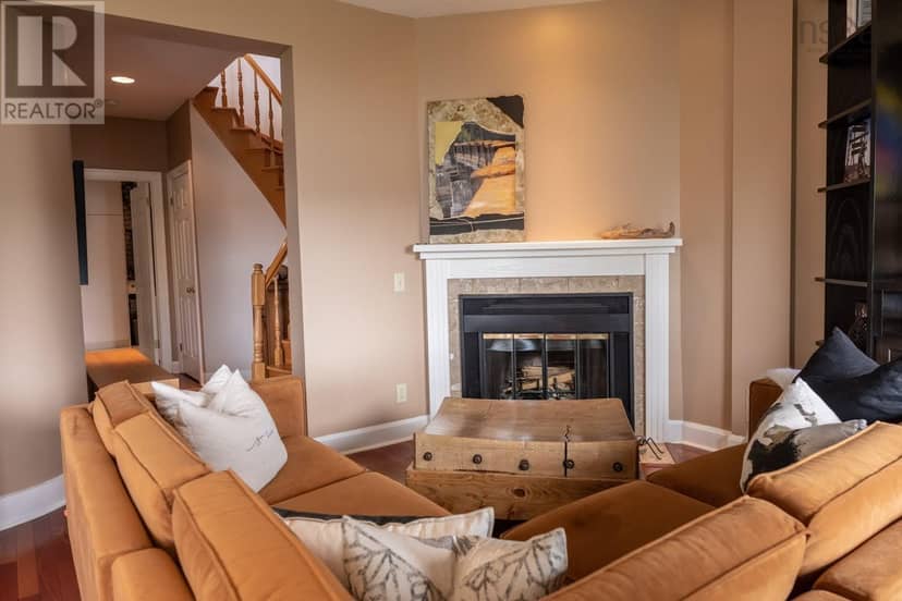 111 Anchor Drive — photo 28 of 40
