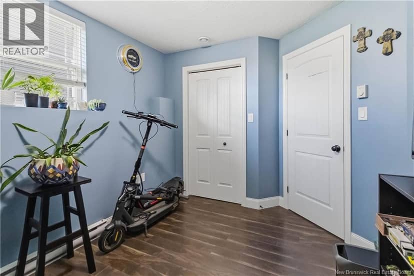 136 Holland Drive — photo 20 of 40