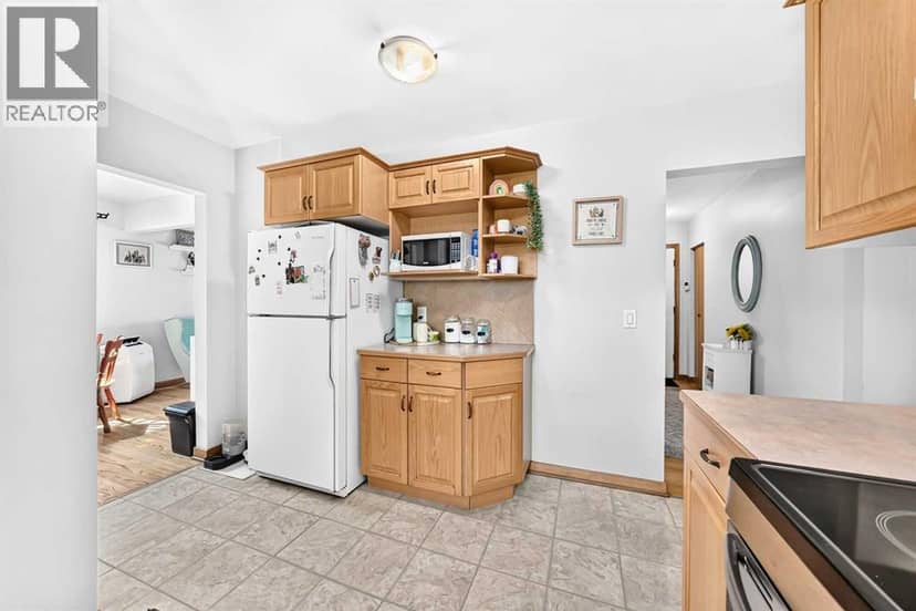 3927 40A Avenue, Red Deer, photo 8