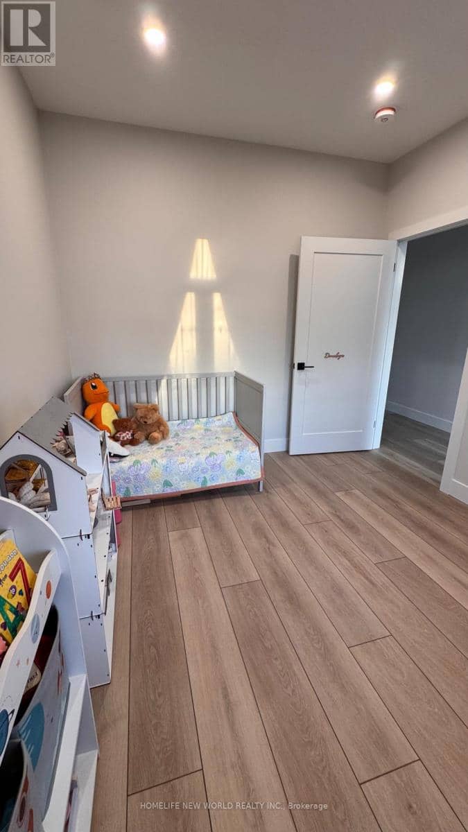 118 Devinwood Avenue — photo 27 of 40