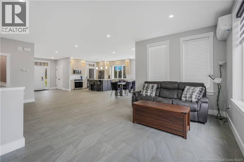 35 Braun Street — photo 15 of 40