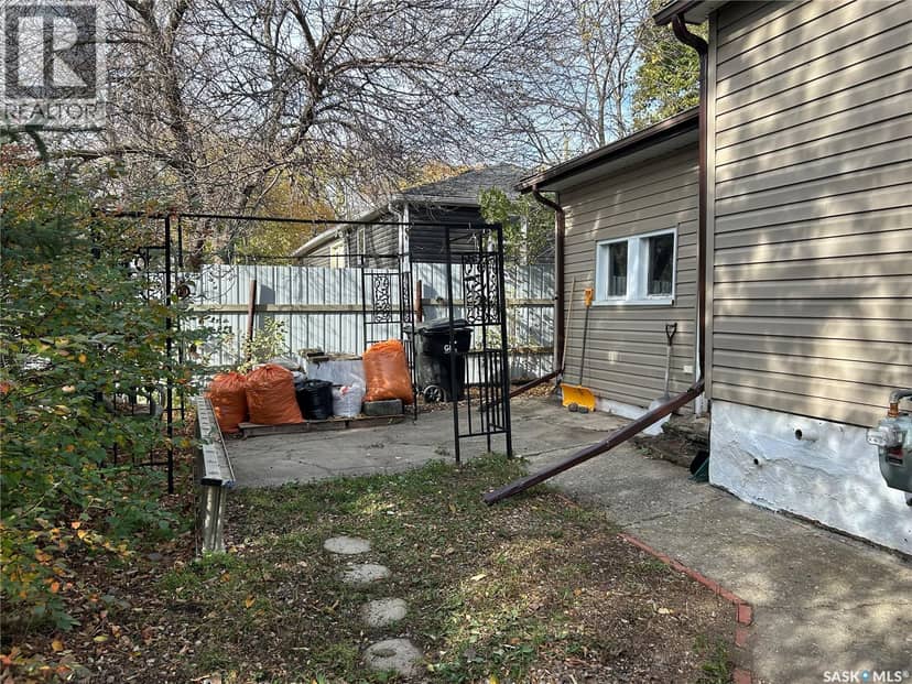714 Carbon AVENUE — photo 37 of 39
