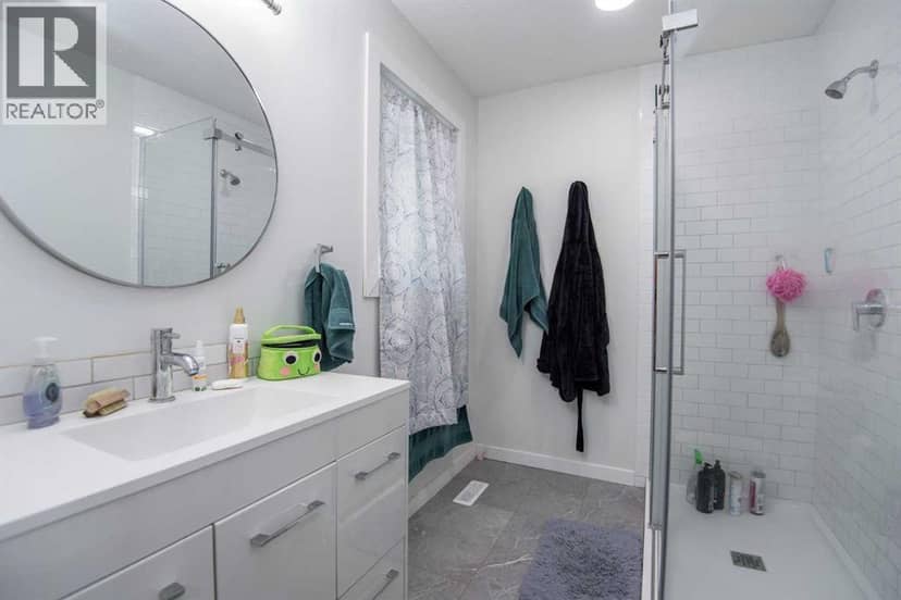 105 Bell Street — photo 19 of 40