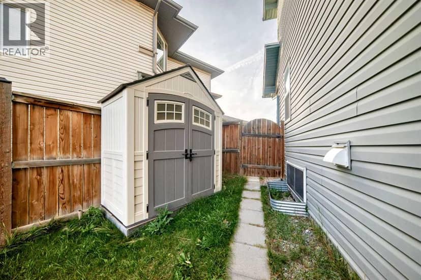 86 Panamount Plaza NW — photo 12 of 40
