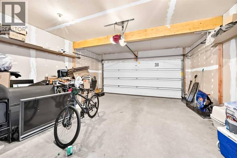 86 Panamount Plaza NW — photo 22 of 40