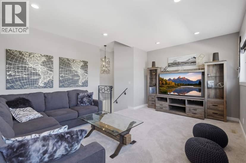 5918 Panorama Drive — photo 16 of 40