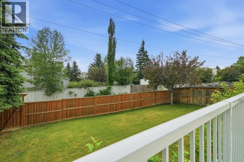 61 Shannon Crescent SW — photo 35 of 40