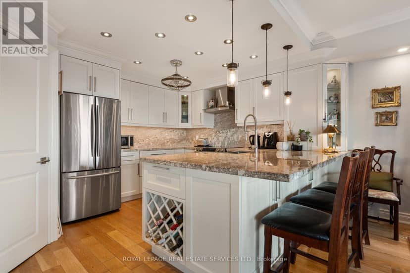 1304 - 2267 Lake Shore Boulevard W, Toronto, photo 7