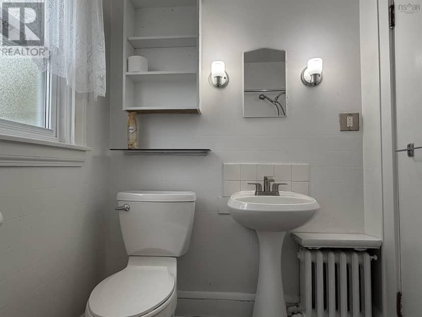 208 Dillon Street — photo 20 of 40