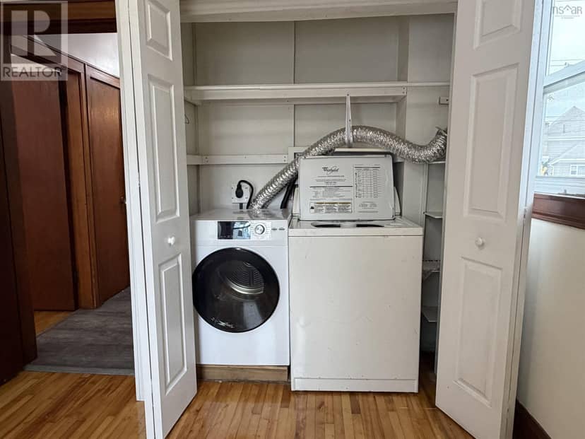208 Dillon Street — photo 24 of 40