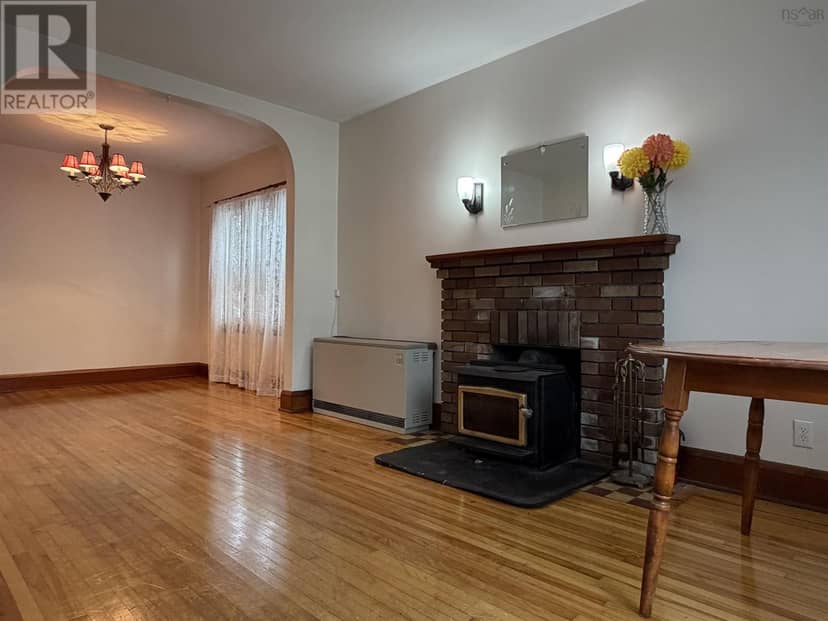 208 Dillon Street — photo 39 of 40