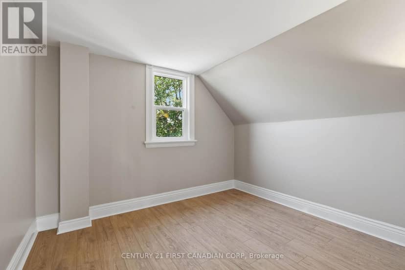 160 Egerton Street — photo 28 of 40