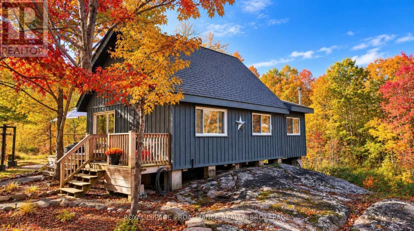 1679 Mountain Road, Rideau Lakes