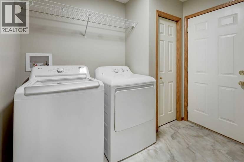 63 Sierra Madre Crescent SW — photo 18 of 40