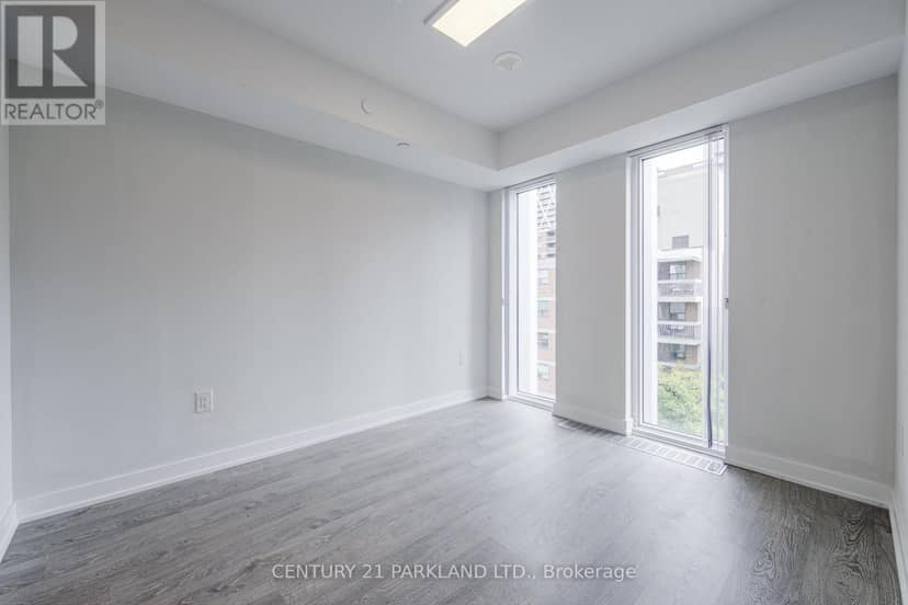 607 - 50 McCaul Street — photo 12 of 22