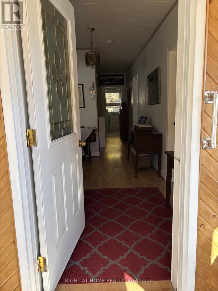 35 Cascade Street — photo 10 of 38