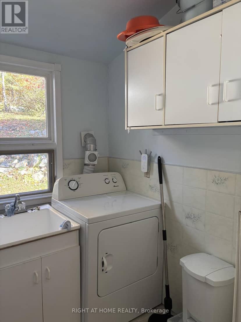 35 Cascade Street — photo 26 of 38