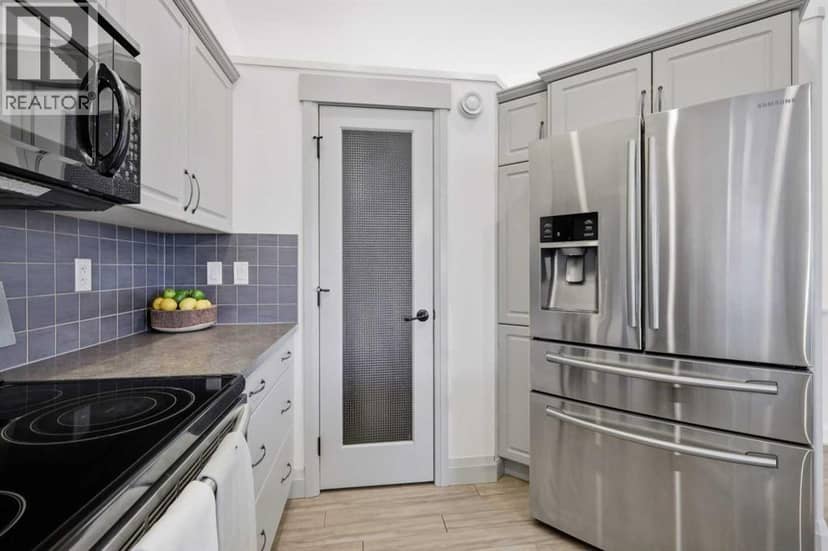 4109 45 Avenue — photo 15 of 40
