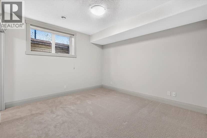 115 Coulee Way SW — photo 38 of 40