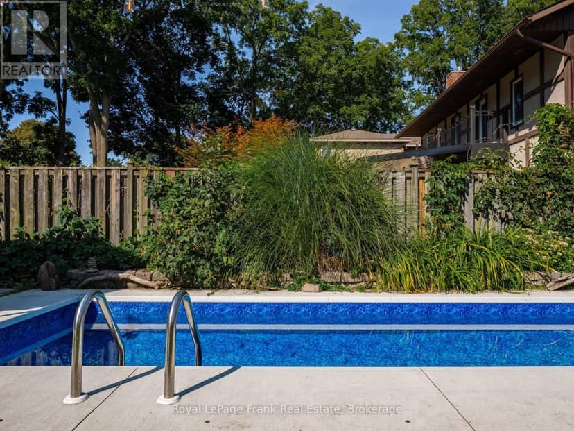 6254 Russell Street — photo 23 of 30