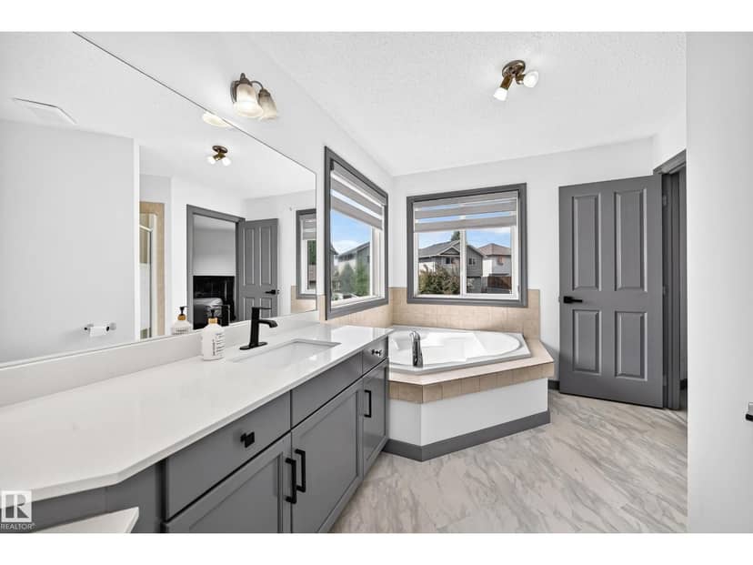 1549 37C AV NW — photo 30 of 40