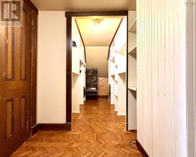 13 Wolsley Street — photo 26 of 40