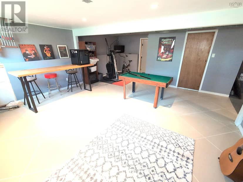 37 Theresa Court — photo 29 of 35