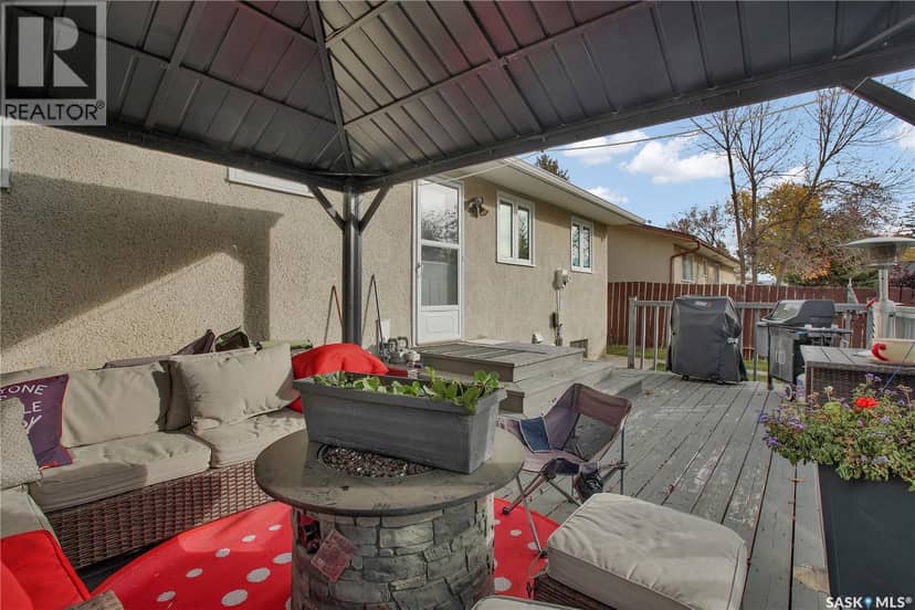 106 Shea CRESCENT — photo 27 of 38