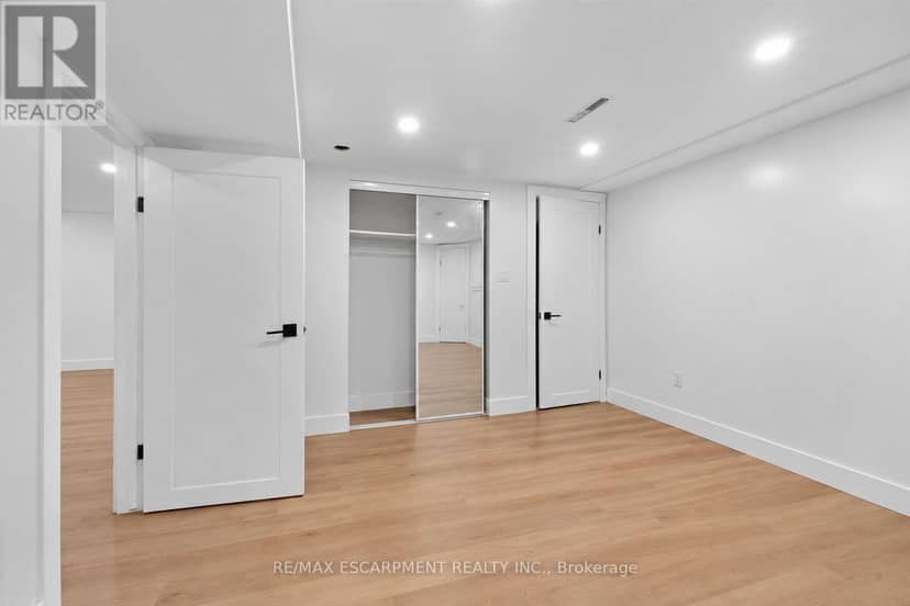 37 Lilacside Drive — photo 30 of 33