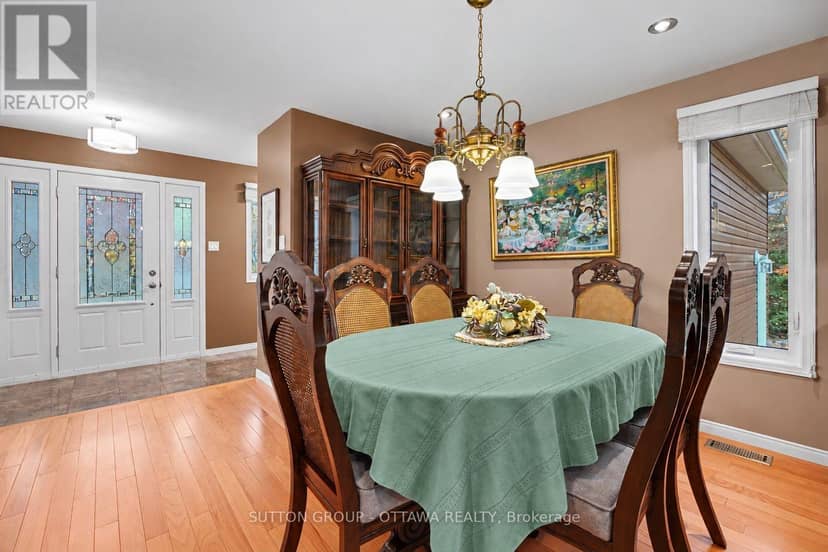 1725 Highway 575 — photo 11 of 40