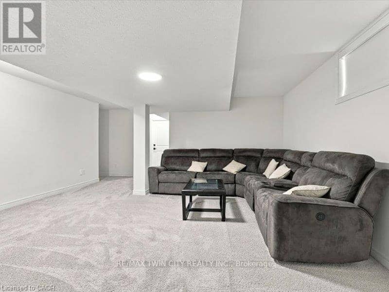 905 Broadacre Place — photo 33 of 40