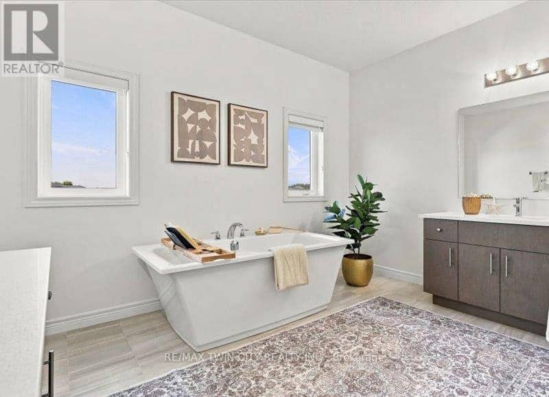 905 Broadacre Place, Kitchener, photo 5