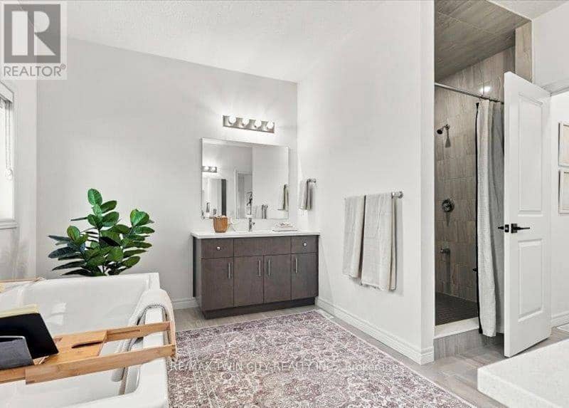905 Broadacre Place, Kitchener, photo 7