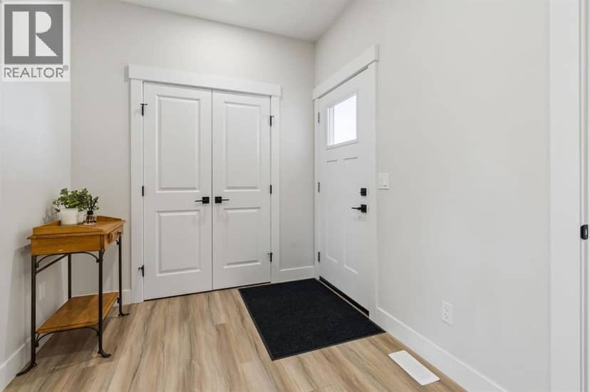 474 Clydesdale Way, Cochrane, photo 2