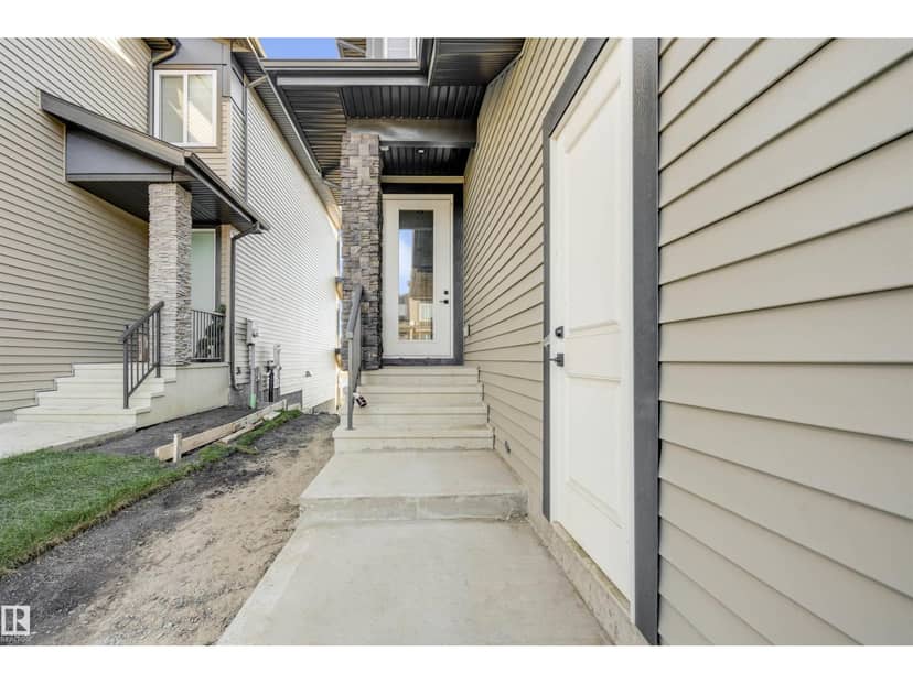 449 Crystal Creek Link, Leduc, photo 2