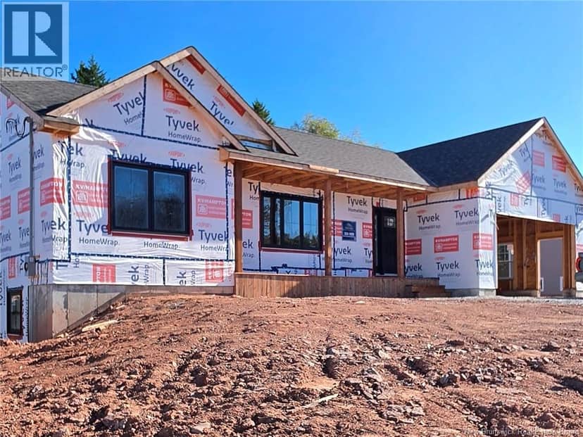 91 Pioneer Avenue — photo 1 of 13