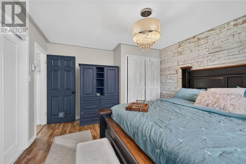 36 EDWARD Avenue — photo 28 of 40