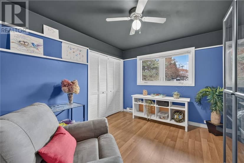 36 EDWARD Avenue — photo 29 of 40