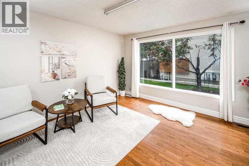 42, 380 Bermuda Drive NW, Calgary, photo 2