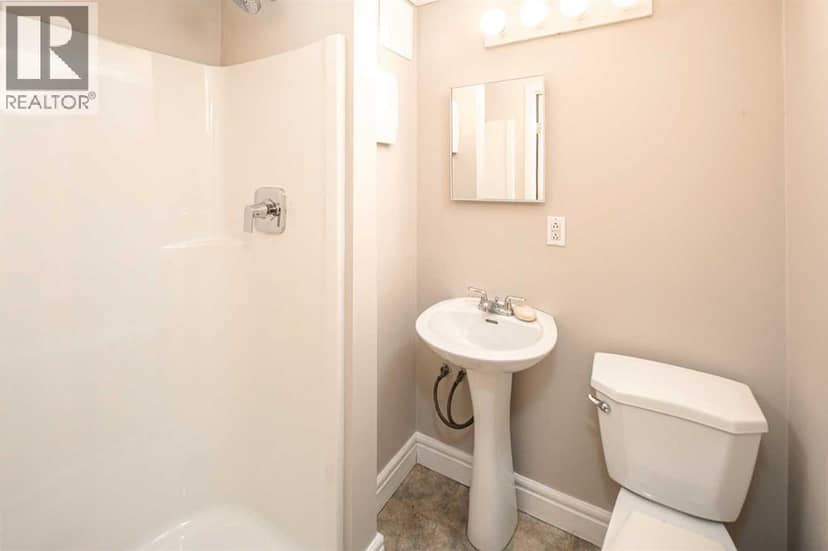 42, 380 Bermuda Drive NW — photo 22 of 32