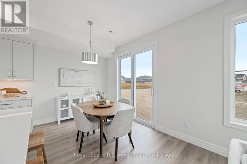 7 Hoylake Road — photo 10 of 40
